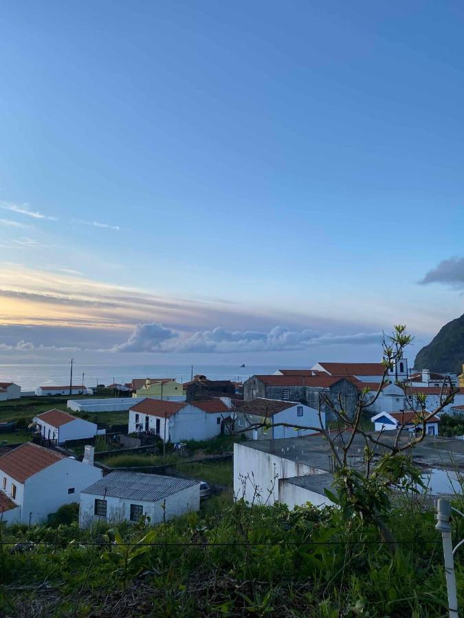 The Pink House Vandrerhjem Faja Grande Eksteriør bilde